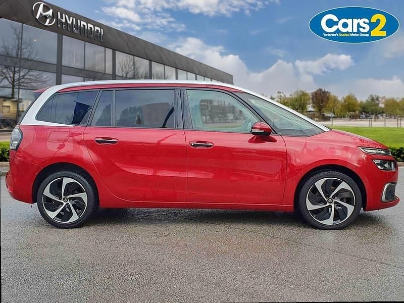 Used Citroën Grand C4 Picasso Flair 147 HP (108 kW) 2017 Red MPV