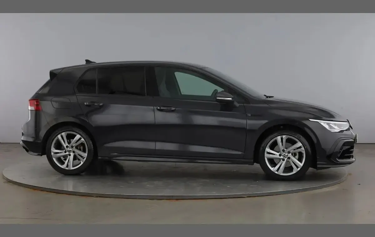 Used VW Golf VIII R-line 147 HP (108 kW) 2023 Grey Hatchback