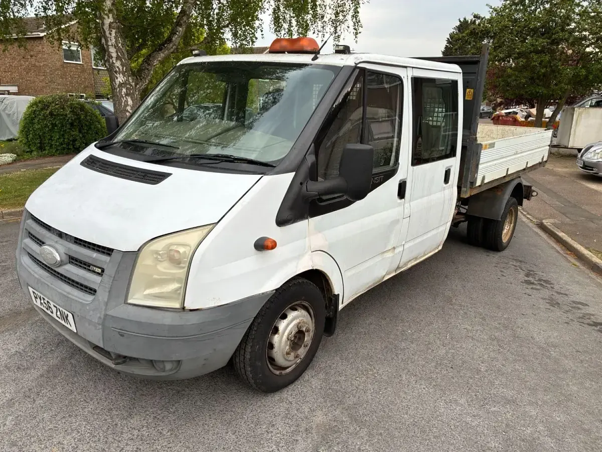 Usado Ford Transit 100 HP (73 kW) 2006 Branco Cabrios