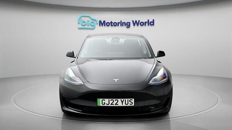 Used Tesla Model 3 Standard Range Plus 222 kW (302 HP) 2021 Black Sedan