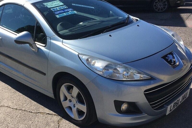Used 2011 Peugeot 207 CC Sport Cabriolet | £2,000 (Fair price) - Image 1/1