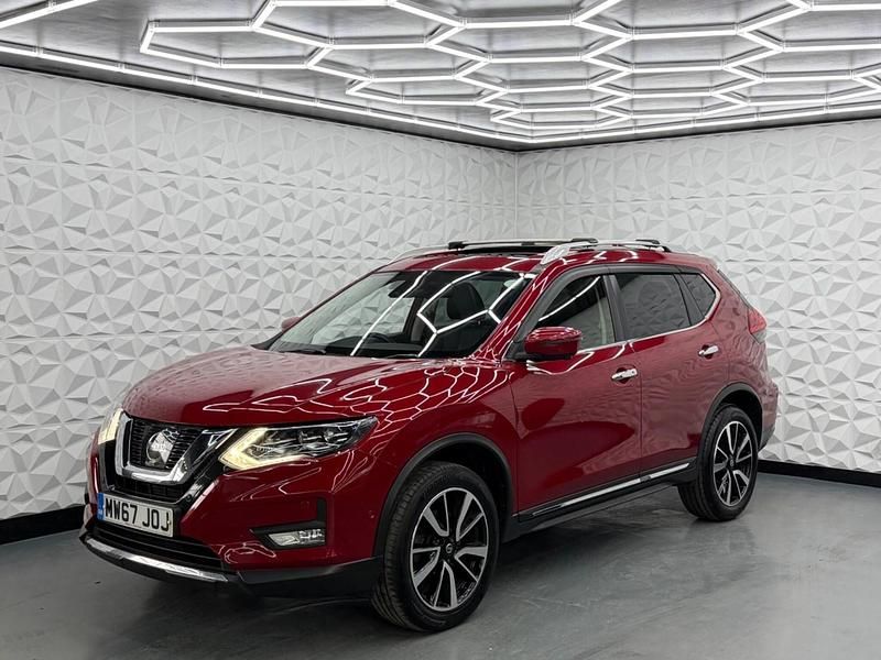 Used Nissan X-Trail Tekna 130 HP (95 kW) 2017 Red SUV
