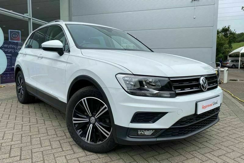 White Used 2018 VW Tiguan SE SUV | £13,989 (Good price) - Image 1/4