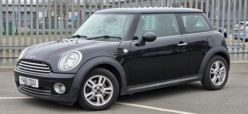 Used Mini ONE Hatch 2011 Black Hatchback