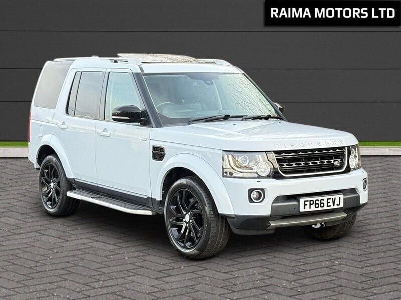 White Used 2016 Land Rover Discovery 4 Landmark SUV | £26,425 - Image 1/4