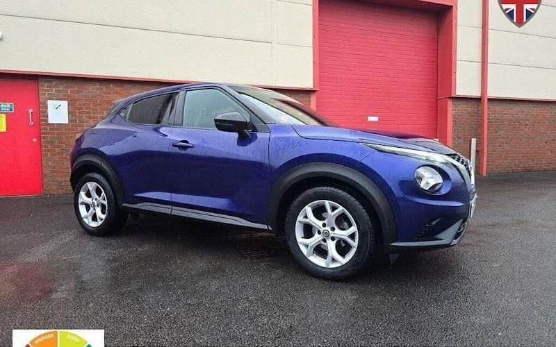 Używany Nissan Juke N-Connecta 114 KM (83 kW) 2022 SUV