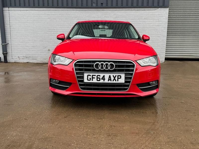 Used Audi A3 Sport 180 HP (132 kW) 2014 Red Hatchback