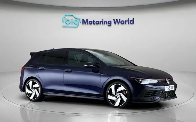 Used VW Golf VIII GTI 300 HP (220 kW) 2024 Hatchback