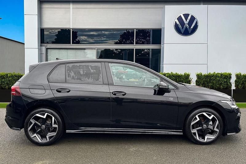 Used VW Golf VIII R-line 150 HP (110 kW) 2025 Black Hatchback
