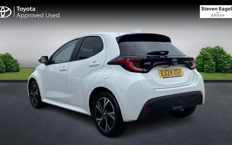 Used Toyota Yaris Hybrid Design 116 HP (85 kW) 2026 Hatchback