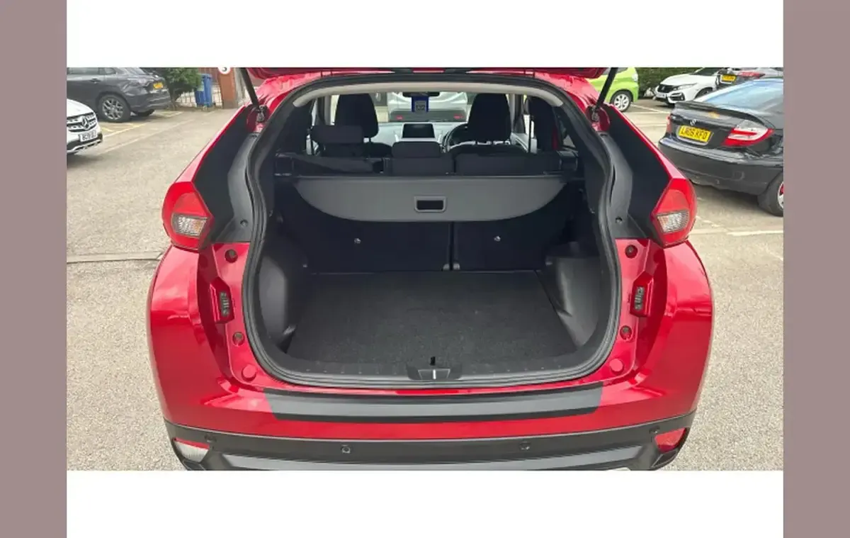 Used Mitsubishi Eclipse Cross 163 HP (119 kW) 2020 Red SUV