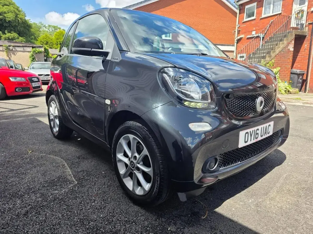 Used Smart ForTwo Coupé Passion 90 HP (66 kW) 2016 Black Coupe