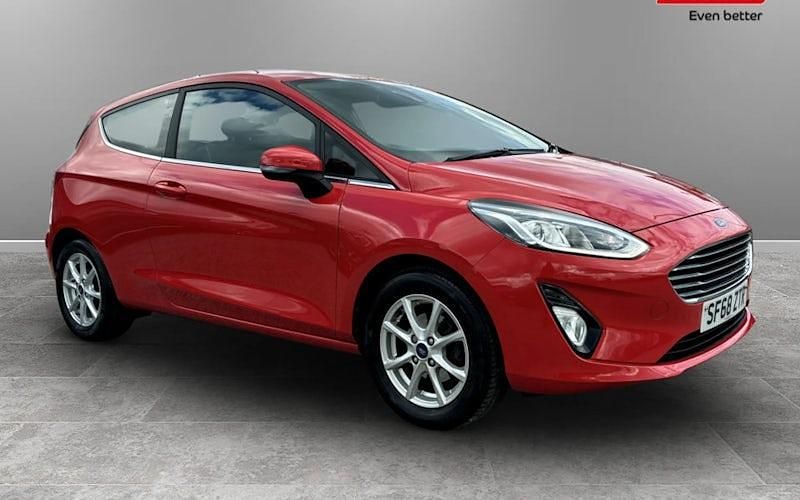 Begagnad Ford Fiesta Zetec 86 HK (63 kW) 2019 Halvkombi