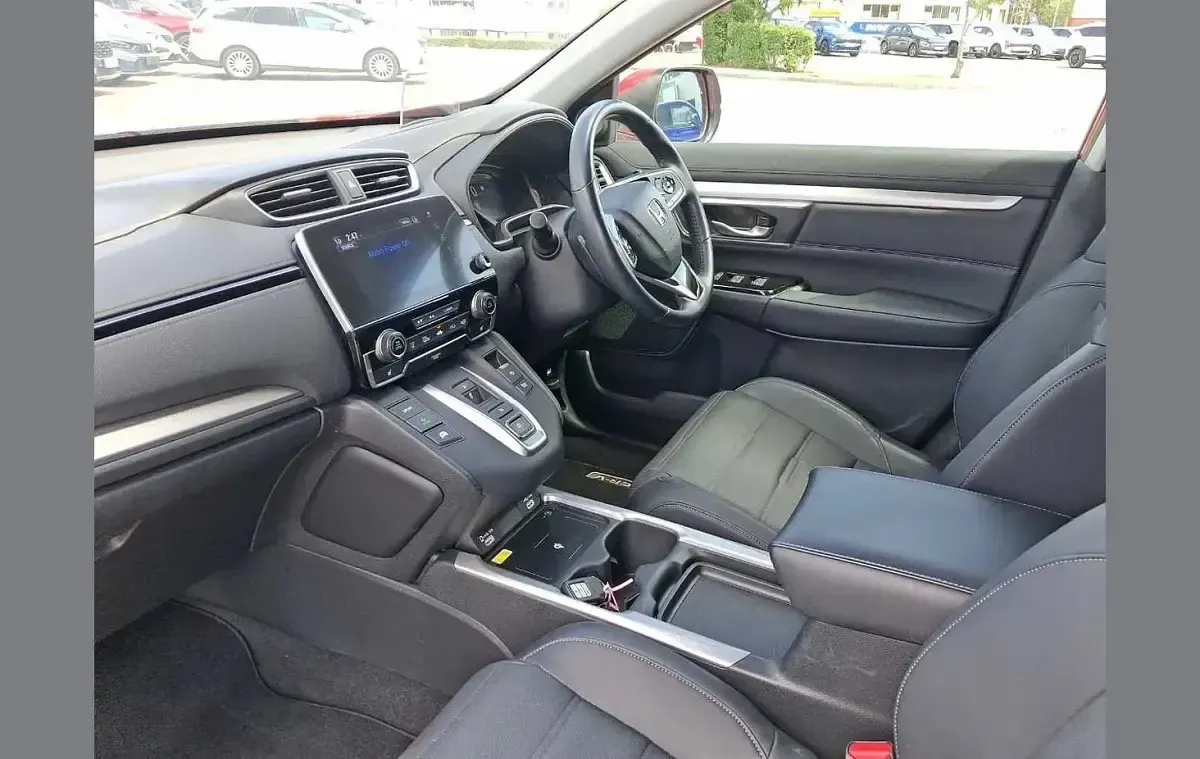 Used Honda CR-V Hybrid 184 HP (135 kW) 2021 Red SUV