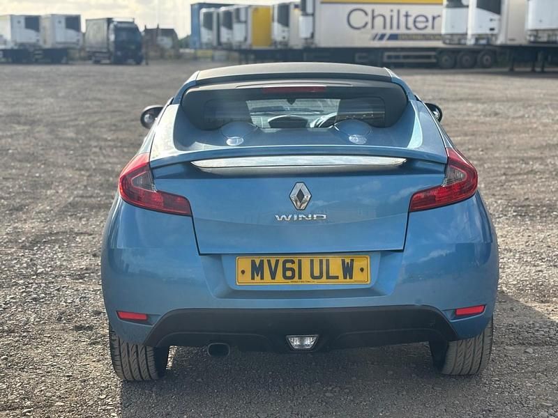 Used Renault Wind GT-Line 133 HP (97 kW) 2011 Blue Cabriolet