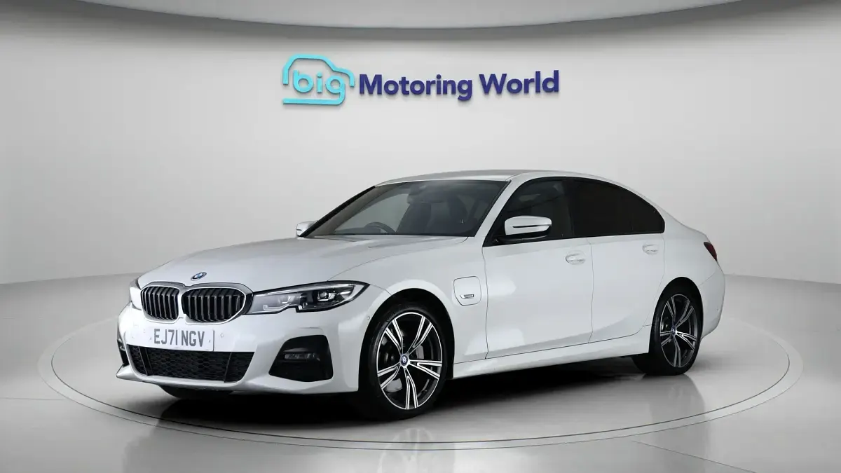 Used BMW 330 M Sport 288 HP (211 kW) 2021 Sedan