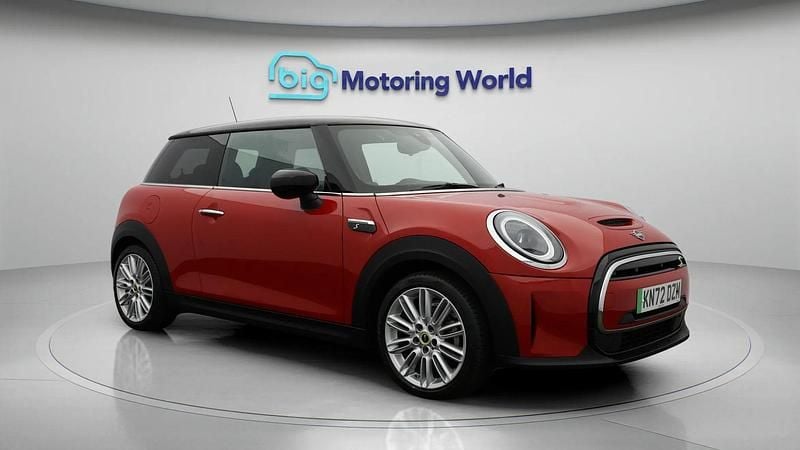 Used Mini Cooper SE Hatch 133 kW (181 HP) 2022 Hatchback
