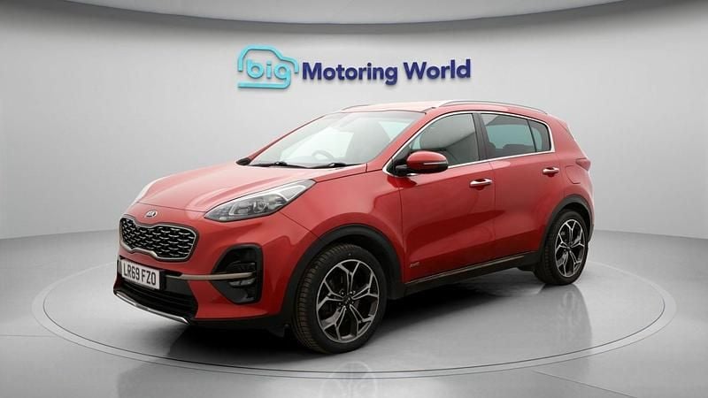 Used Kia Sportage GT-Line 177 HP (130 kW) 2019 Red SUV