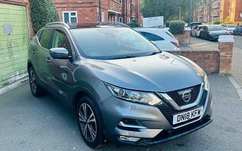 Used 2018 Nissan Qashqai N-Connecta SUV | £10,488 (Fair price) - Image 1/4