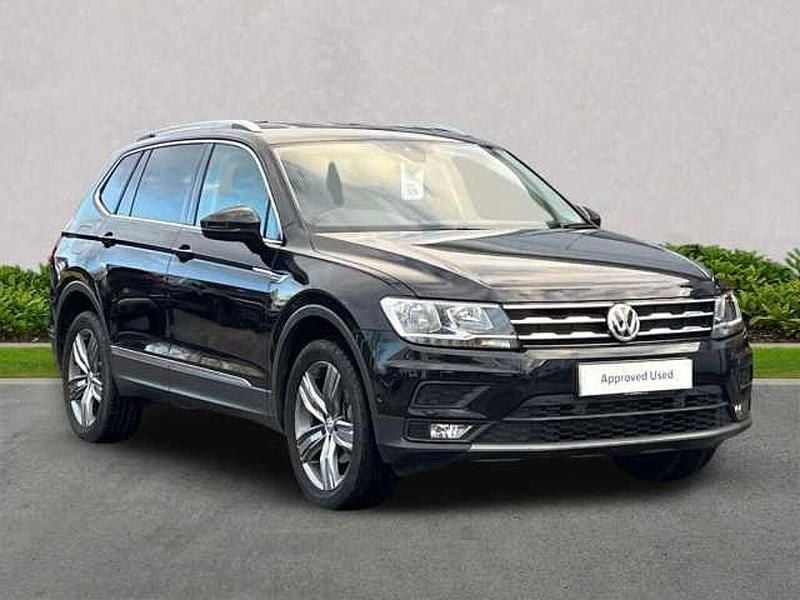 Black Used 2020 VW Tiguan Allspace Match SUV | £23,996 (Fair price) - Image 1/4