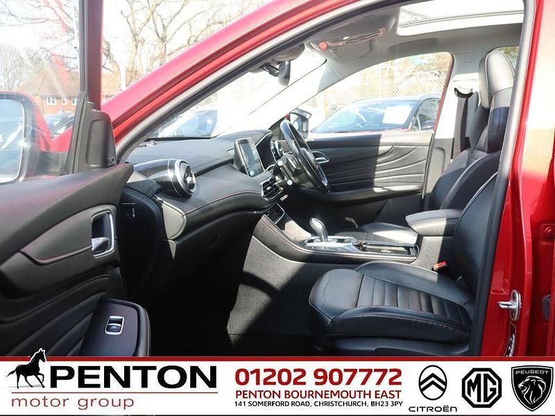 Used MG HS Exclusive 162 HP (119 kW) 2022 Red SUV