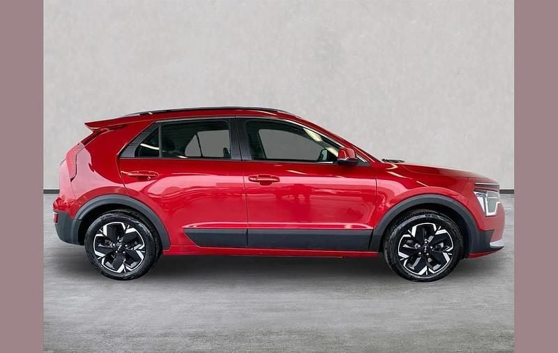 Used Kia e-Niro 150 kW (204 HP) 2022 Red SUV