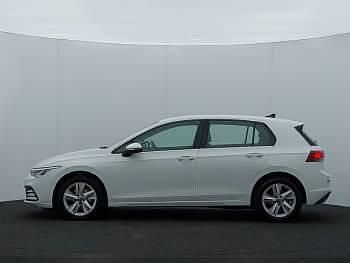 Second-hand VW Golf VIII Life 130 CP (95 kW) 2020 Alb Hatchback