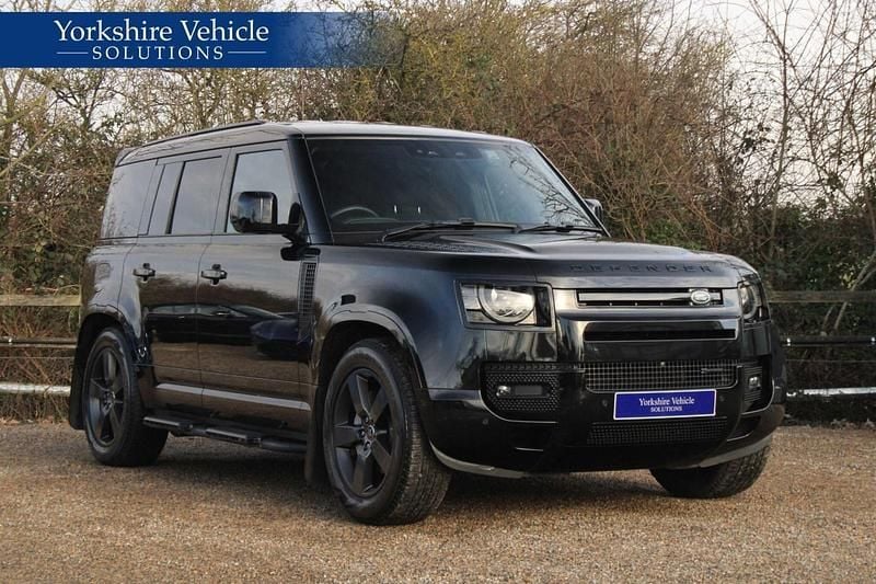 Used Land Rover Defender HSE Dynamic 2023 Black SUV