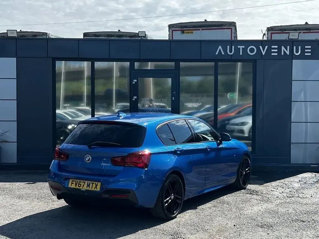 Używany BMW 118 M Sport 2017 Niebieski Hatchback