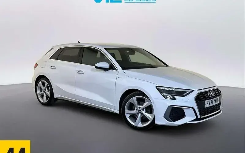 Used Audi A3 Sportback S-Line 150 HP (110 kW) 2024 Hatchback