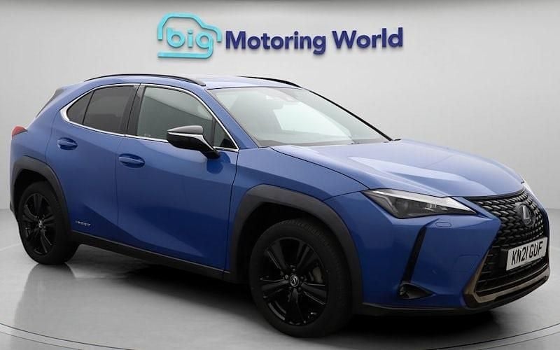 Used 2023 Lexus UX 250h SUV | £19,000 (Good price) - Image 1/4