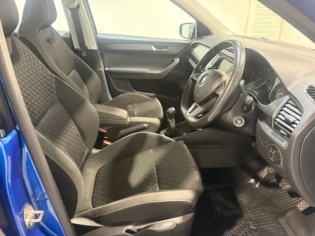 Used Skoda Fabia SE L 110 HP (80 kW) 2015 Blue Hatchback