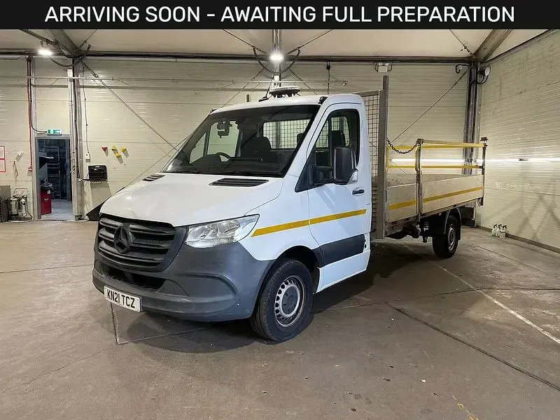 Used Mercedes Sprinter Progressive 150 HP (110 kW) 2021 White Van