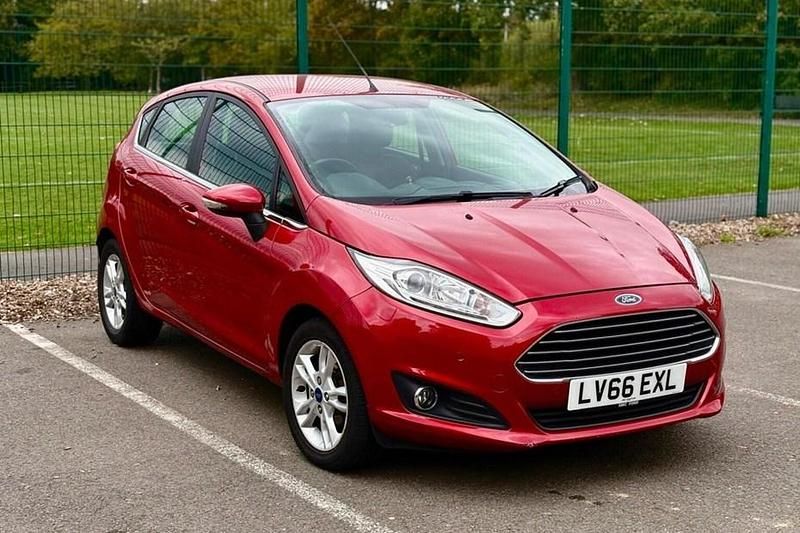 Red Used 2016 Ford Fiesta Zetec Hatchback | £7,830 (A bit pricey) - Image 1/1