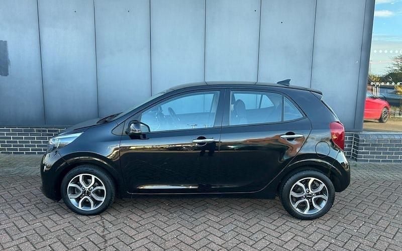 Used Kia Picanto 67 HP (49 kW) 2023 Black Hatchback