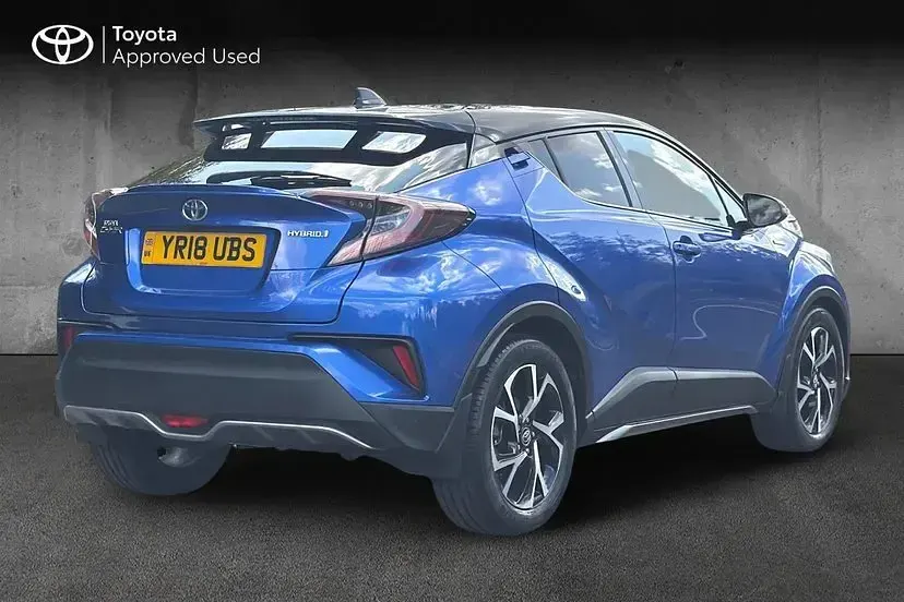 Used Toyota C-HR 120 HP (88 kW) 2018 Blue SUV
