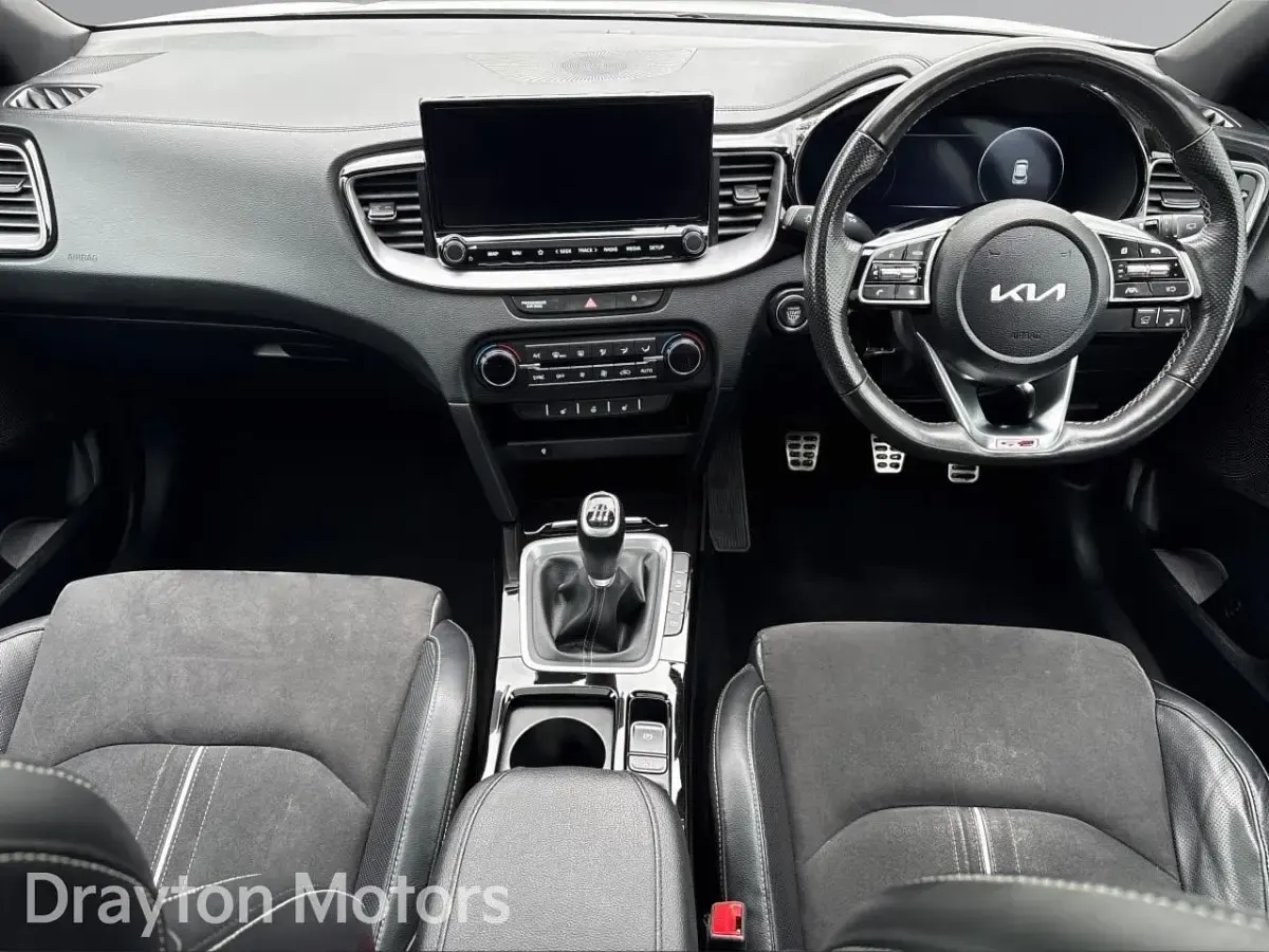 Used Kia XCeed GT-Line S 158 HP (116 kW) 2023 White SUV