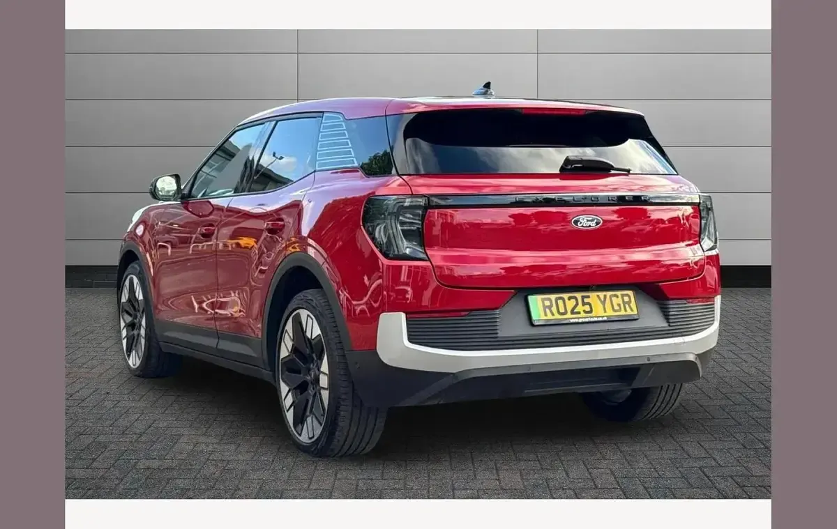 Used Ford Explorer Premium 250 kW (340 HP) 2025 Rapid red SUV