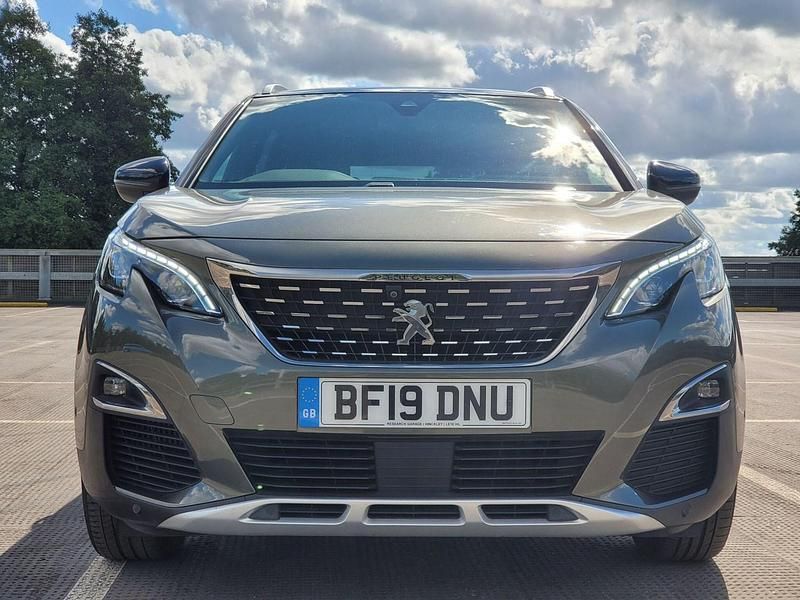 Used Peugeot 5008 Premium 2019 Grey Hatchback