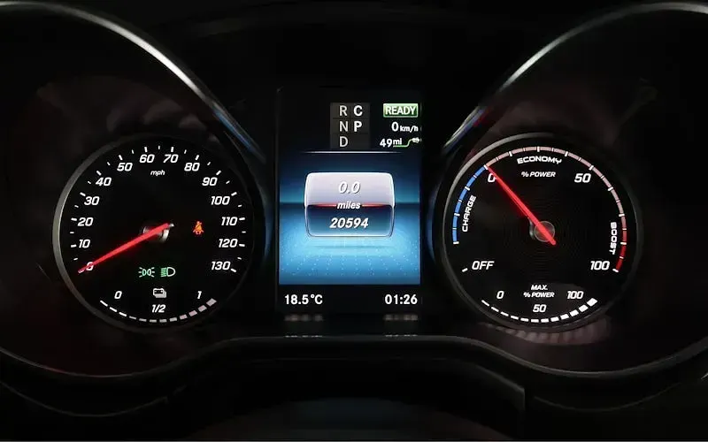 Used Mercedes EQV300 150 kW (204 HP) 2021 Grey MPV