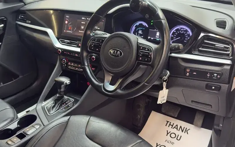 Used Kia Niro 141 HP (103 kW) 2020 Blue SUV