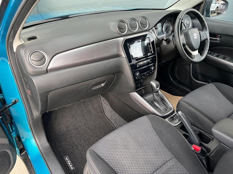 Used Suzuki Vitara SZ-T 116 HP (85 kW) 2023 SUV