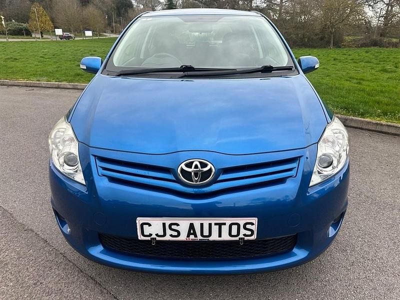 Used Toyota Auris Edition 2012 Blue Hatchback