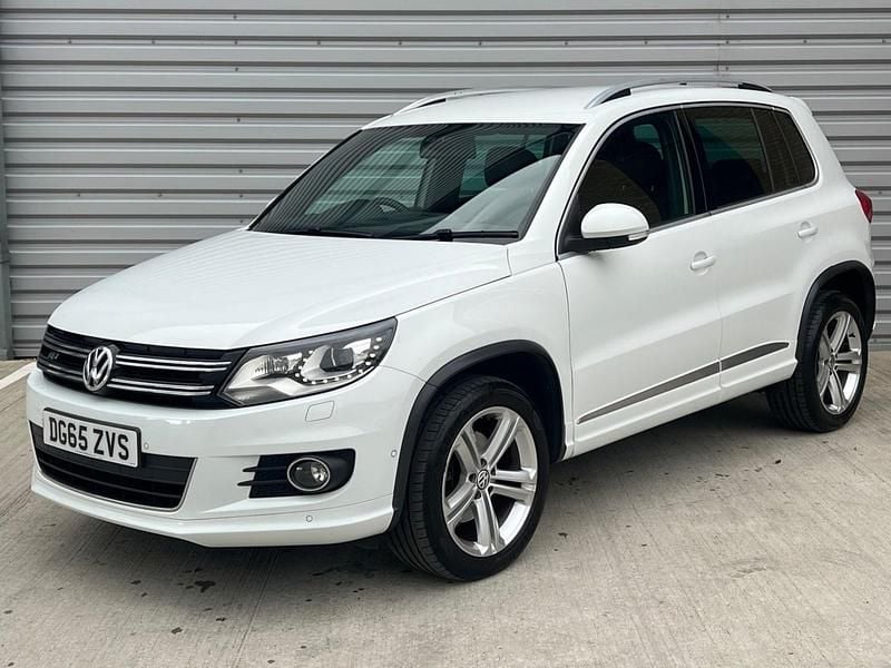White Used 2015 VW Tiguan R-line SUV | £6,990 (Fair price) - Image 1/4