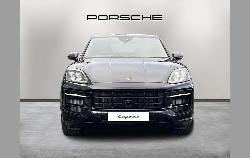 Used Porsche Cayenne 348 HP (255 kW) 2025 Black SUV