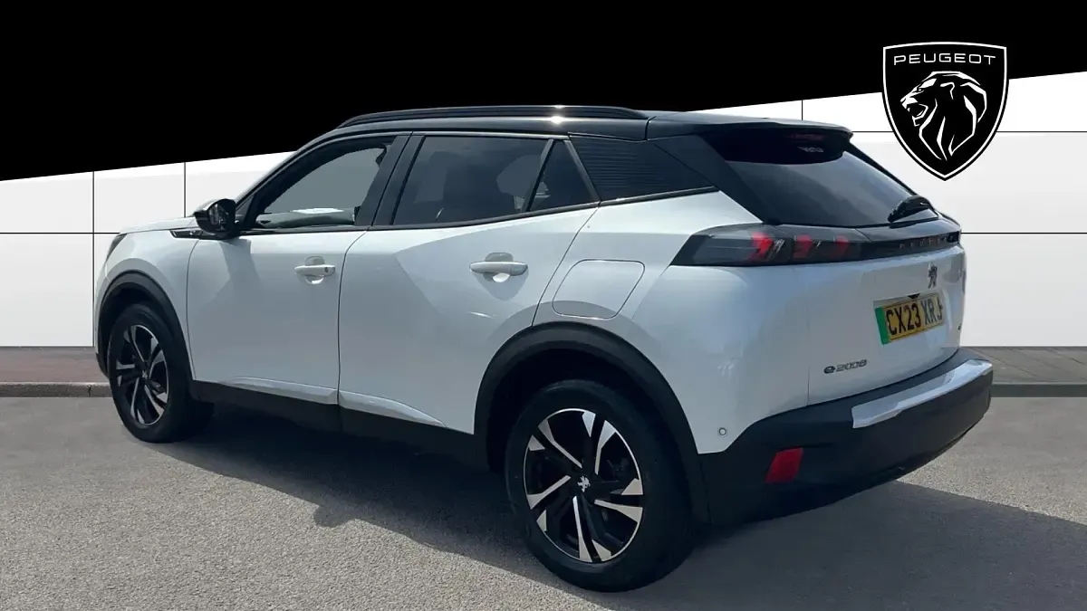 Used Peugeot 2008 GTi 100 kW (136 HP) 2023 White SUV