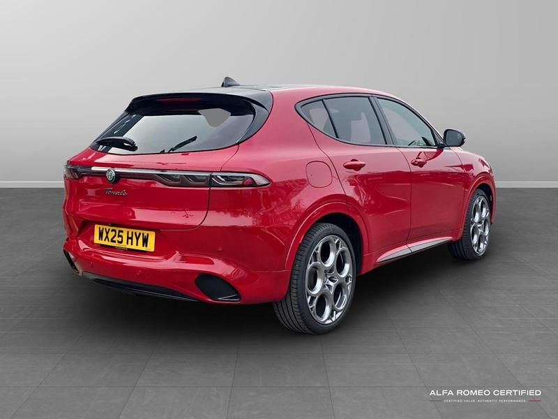 Used Alfa Romeo Tonale 158 HP (116 kW) 2025 Red SUV