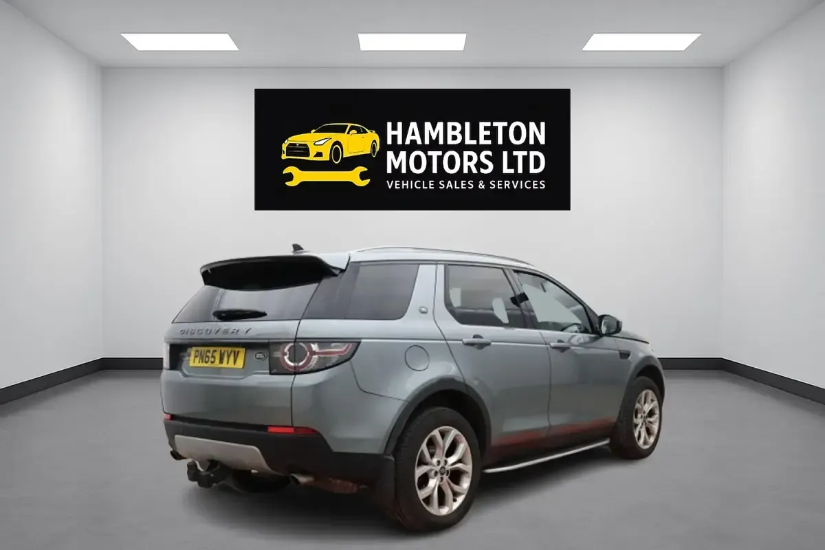 Used Land Rover Discovery Sport HSE 180 HP (132 kW) 2015 Grey SUV