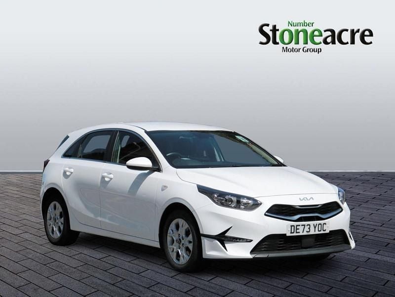 White Used 2023 Kia Ceed 2 Hatchback | £17,995 (A bit pricey) - Image 1/4