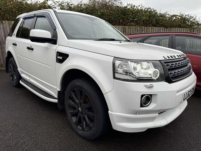 White Used 2012 Land Rover Freelander 2 Dynamic SUV | £9,995 - Image 1/4